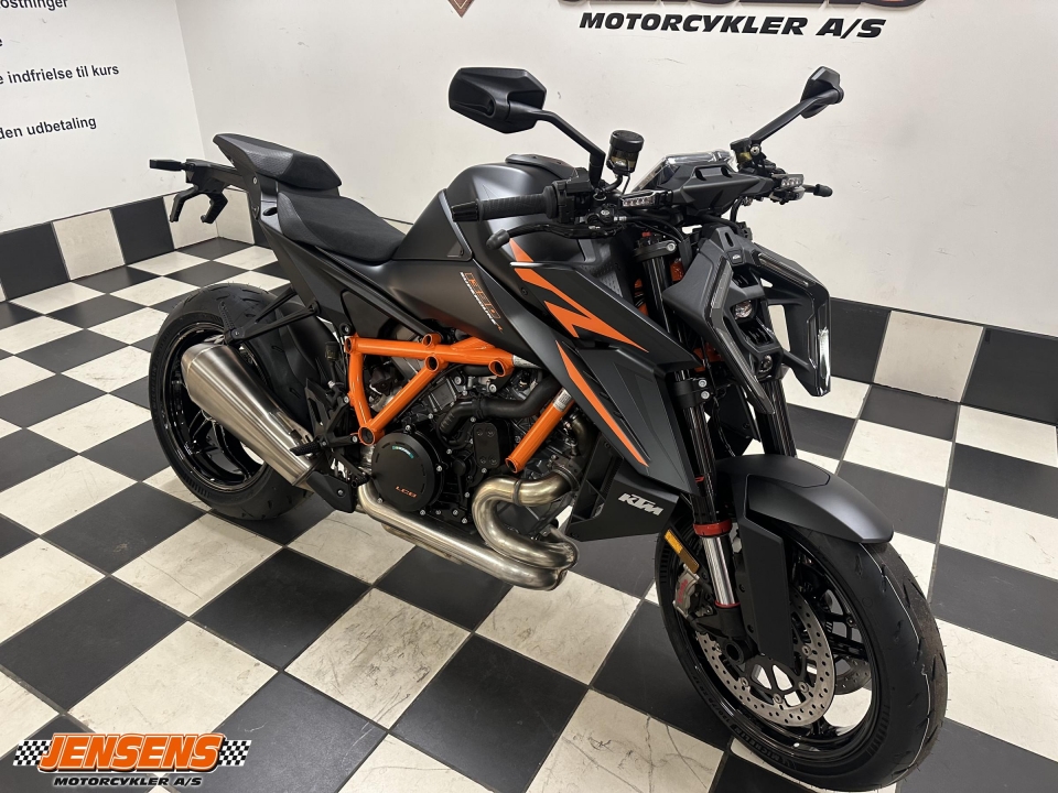 KTM 1390 Super Duke R