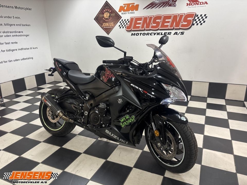 Suzuki GSXS 1000 F