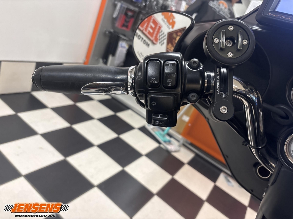 Harley-Davidson FLHX Street Glide