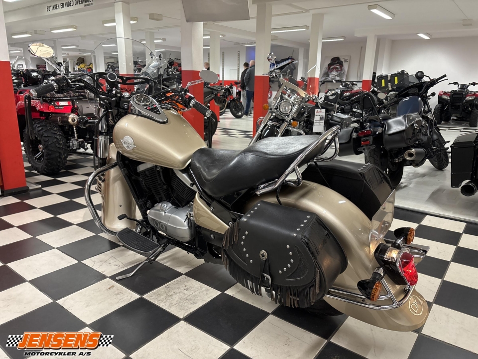 Kawasaki VN 800