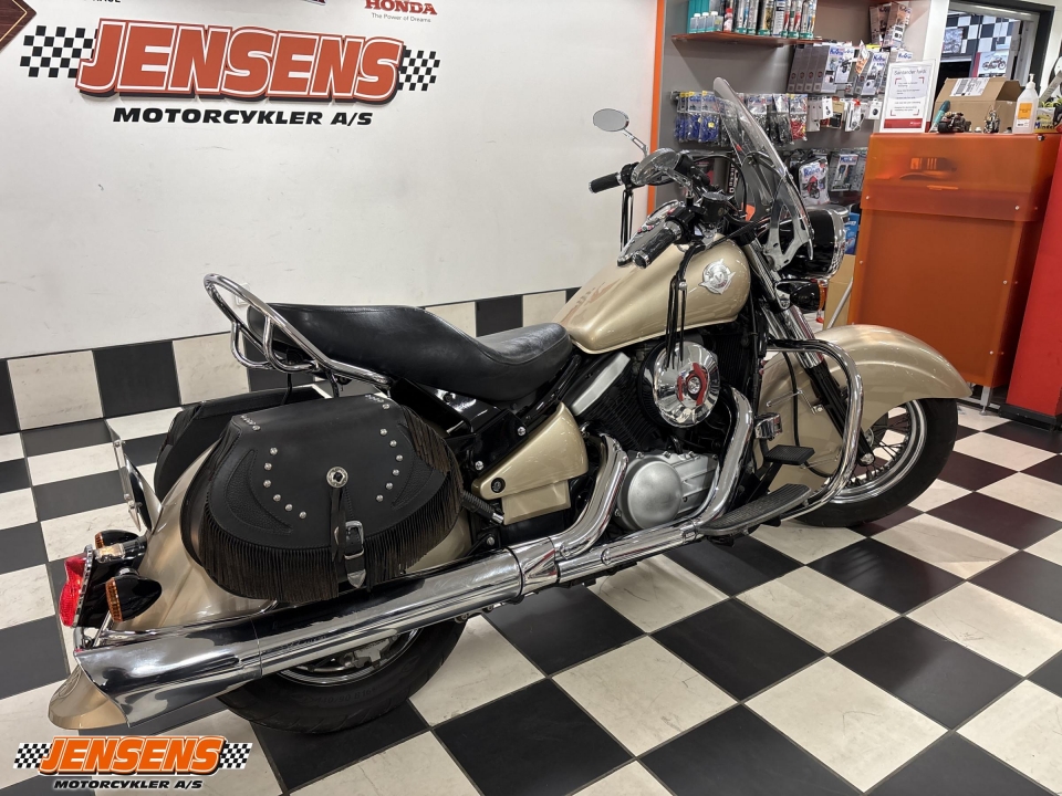 Kawasaki VN 800