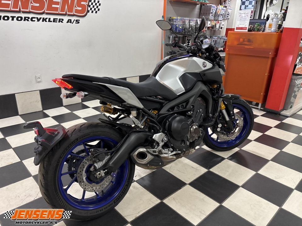 Yamaha MT-09 SP