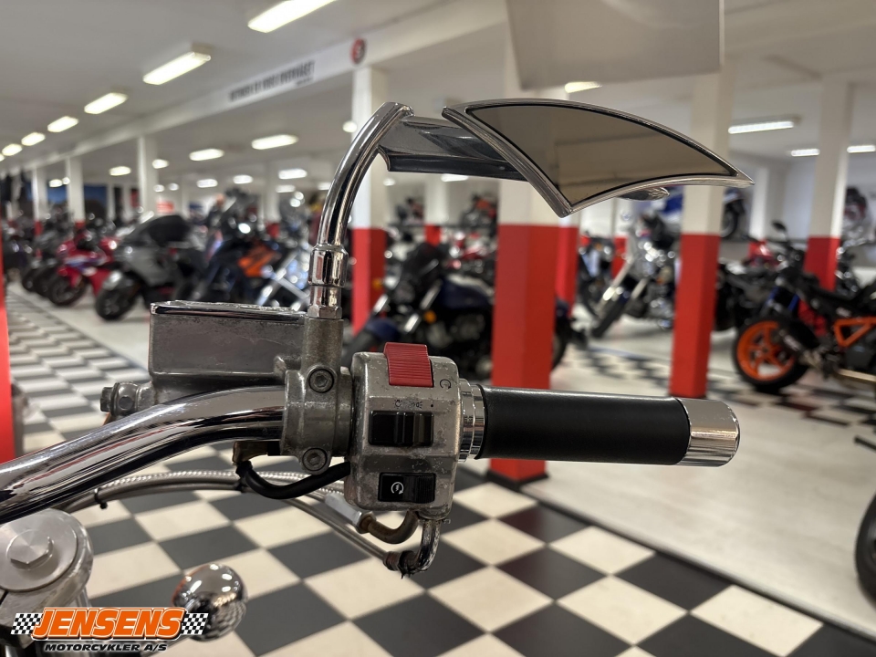 Suzuki VZ 800 Intruder