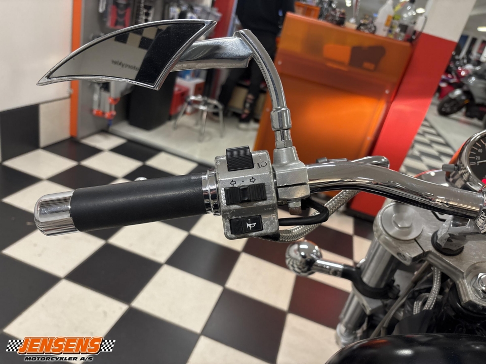 Suzuki VZ 800 Intruder