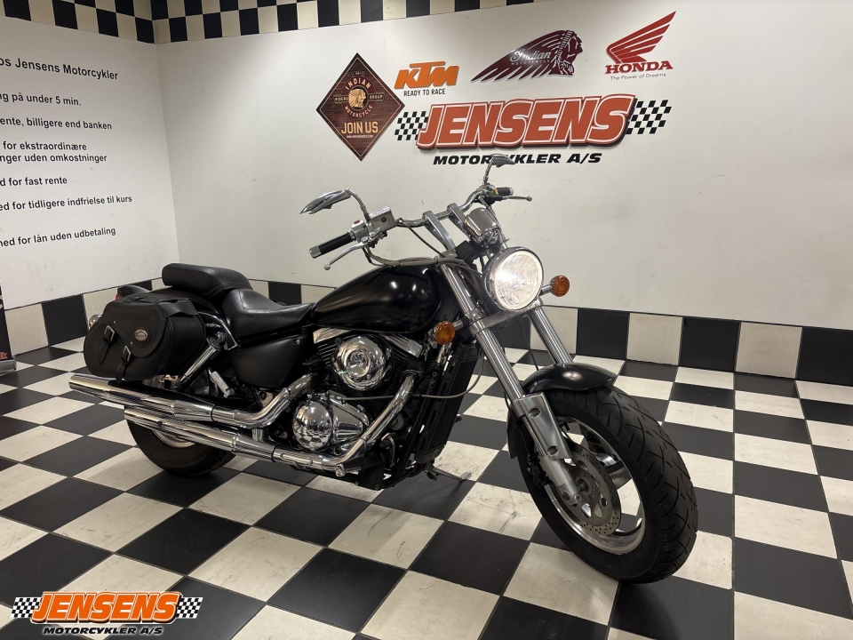 Suzuki VZ 800 Intruder