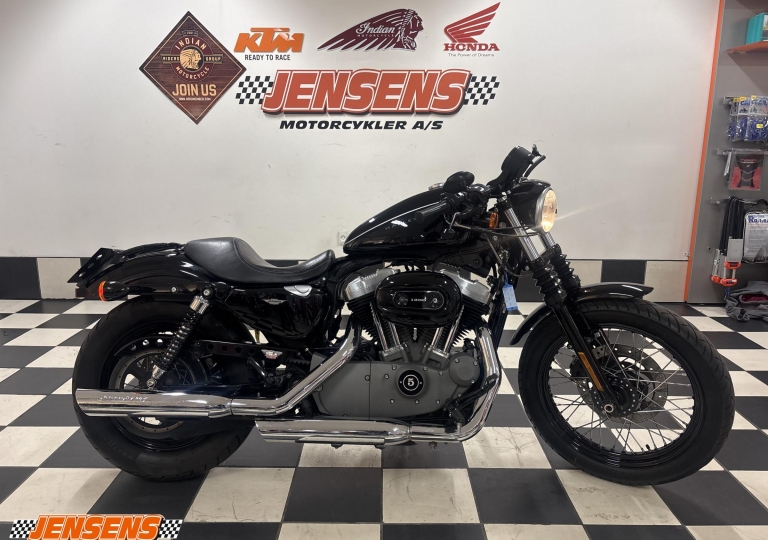 Harley-Davidson XL1200 Sportst...