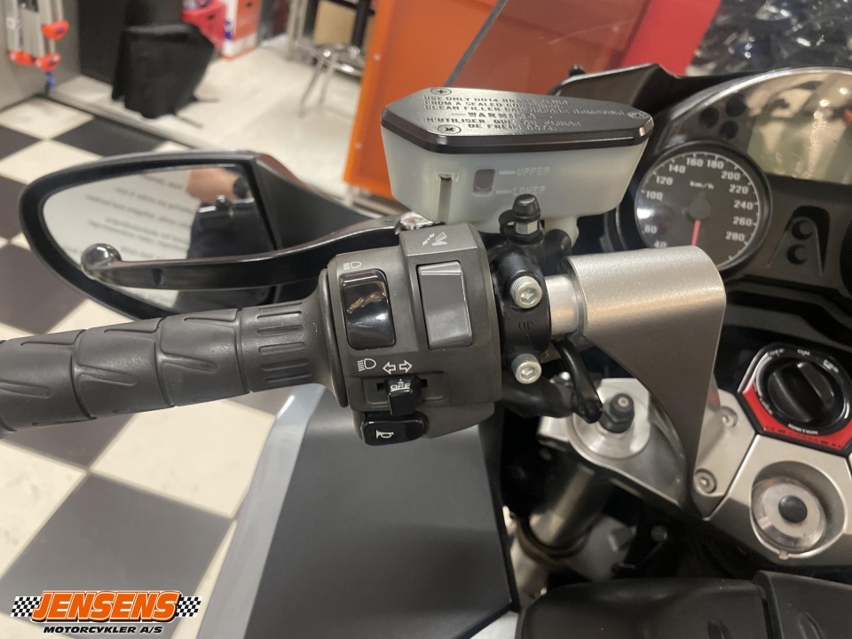 Kawasaki GTR 1400