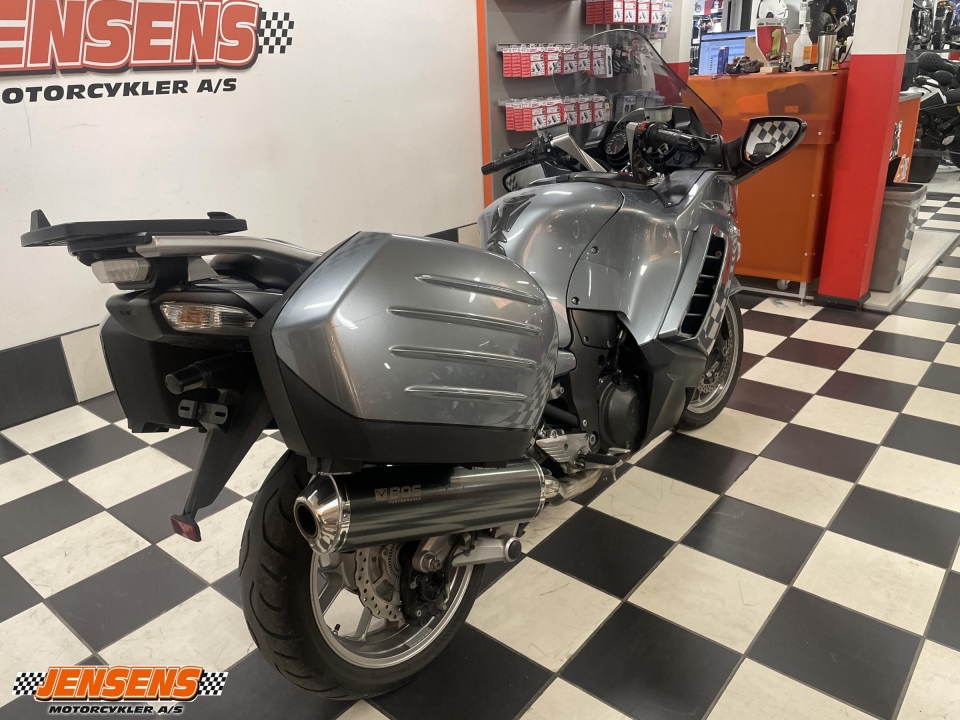 Kawasaki GTR 1400