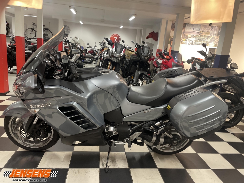 Kawasaki GTR 1400