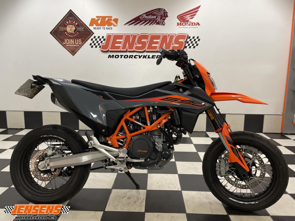 KTM 690 SMC R