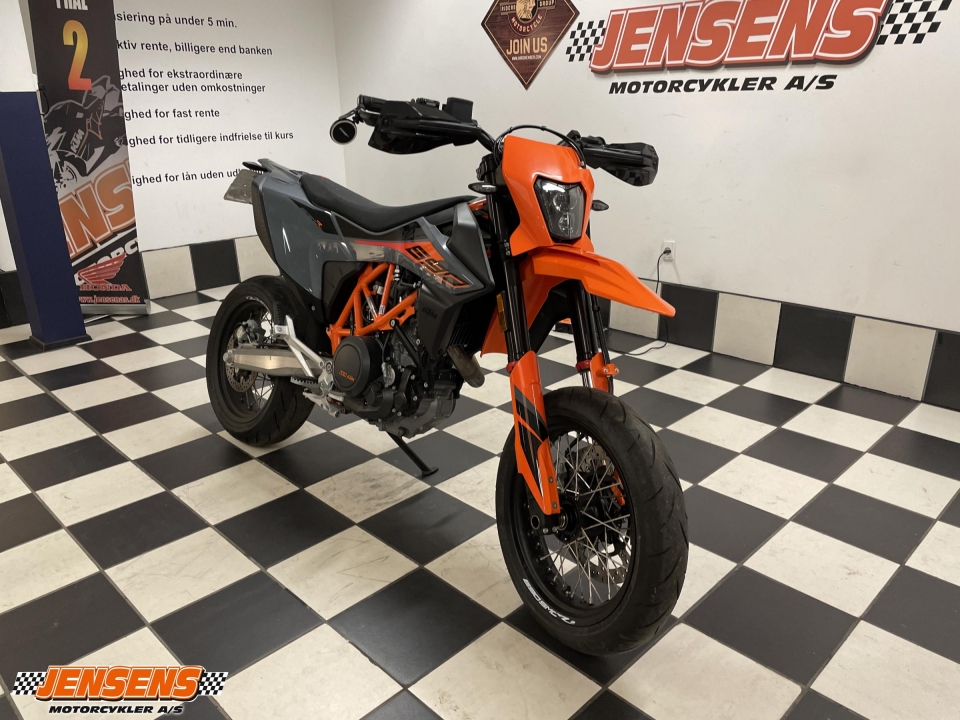 KTM 690 SMC R