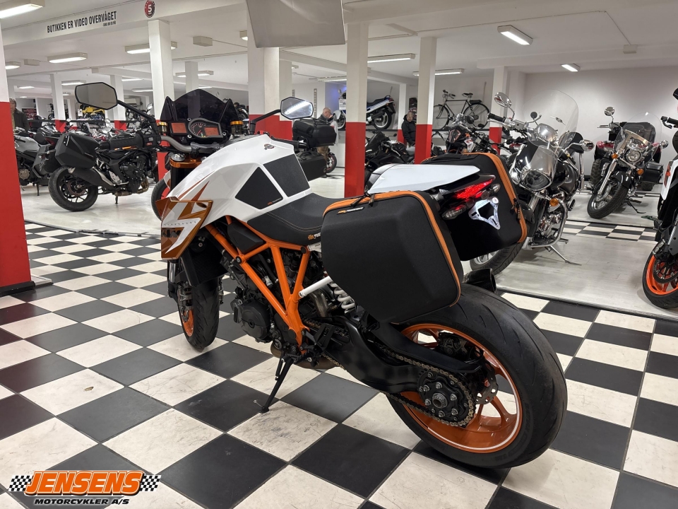 KTM 1290 Super Duke R