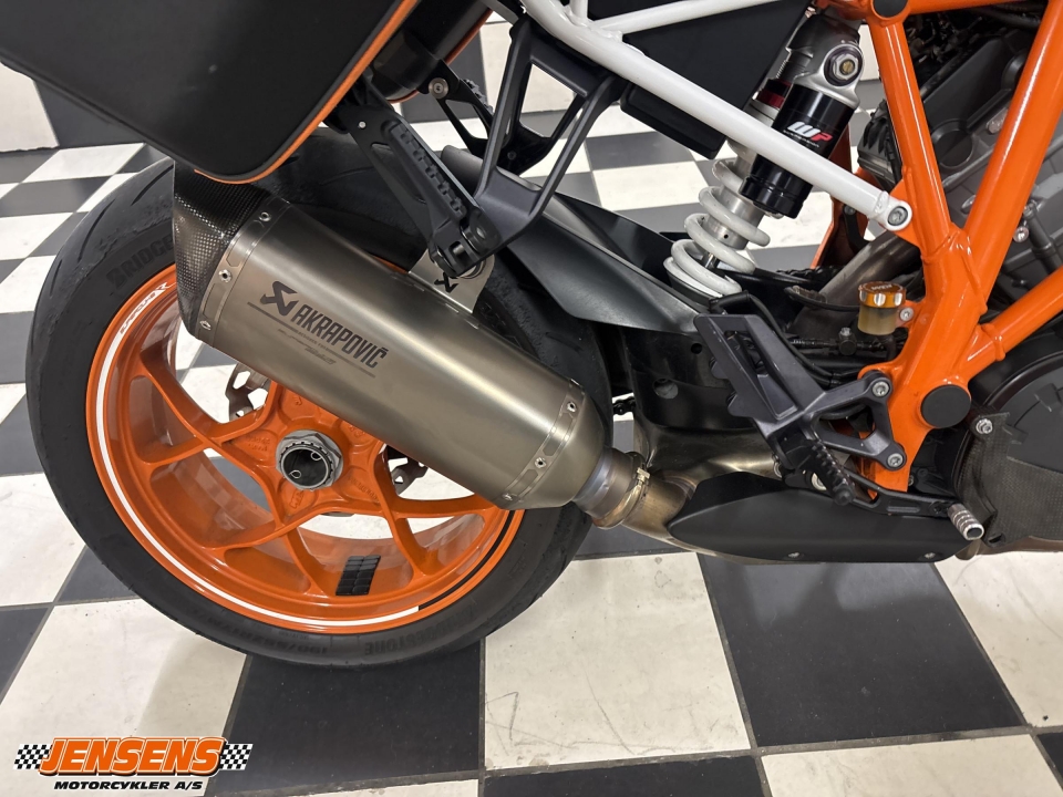 KTM 1290 Super Duke R