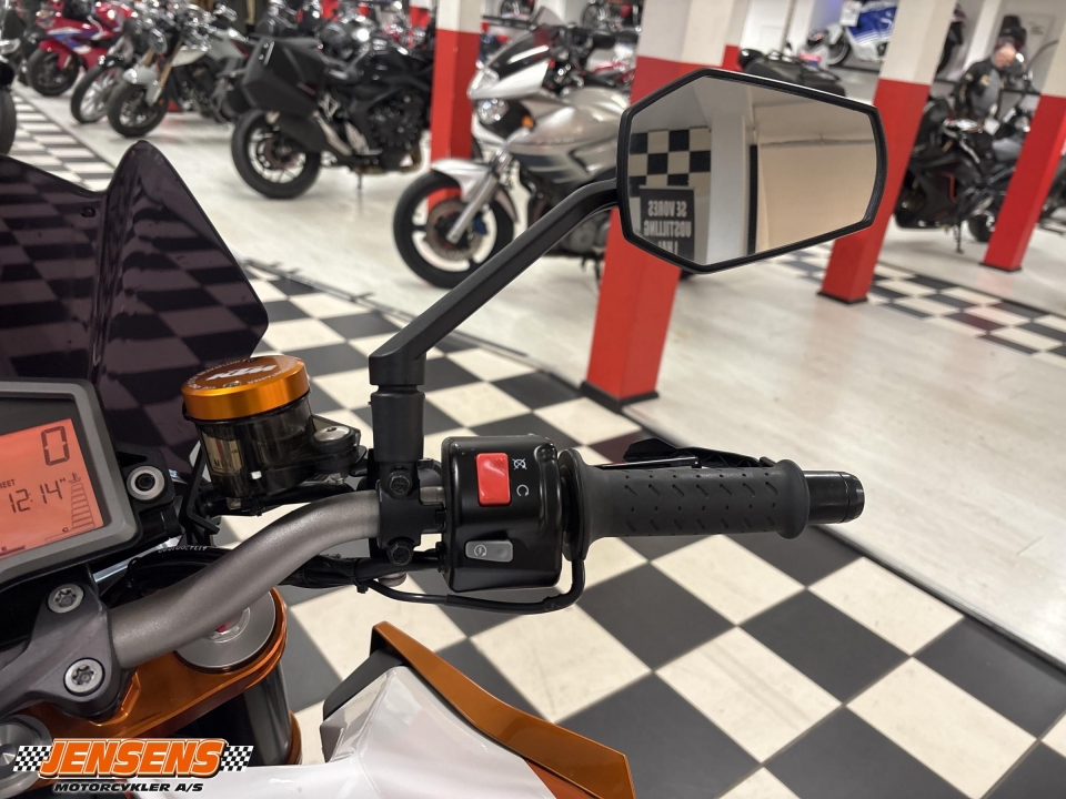 KTM 1290 Super Duke R