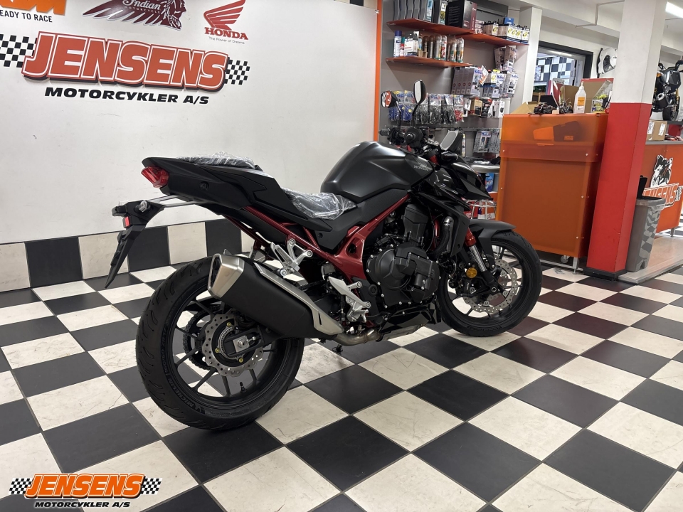 Honda CB 750 Hornet E-Clutch