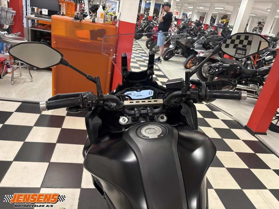 Yamaha Tracer 700