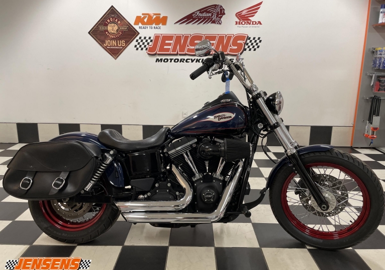 Harley-Davidson FXDB Street Bo...
