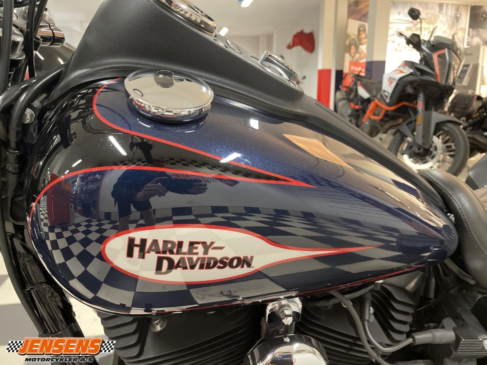 Harley-Davidson FXDB Street Bob