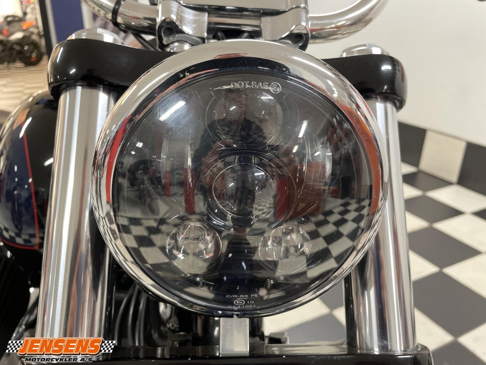 Harley-Davidson FXDB Street Bob