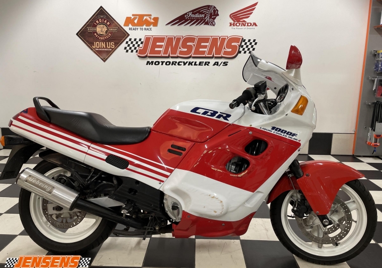 Honda CBR 1000 F