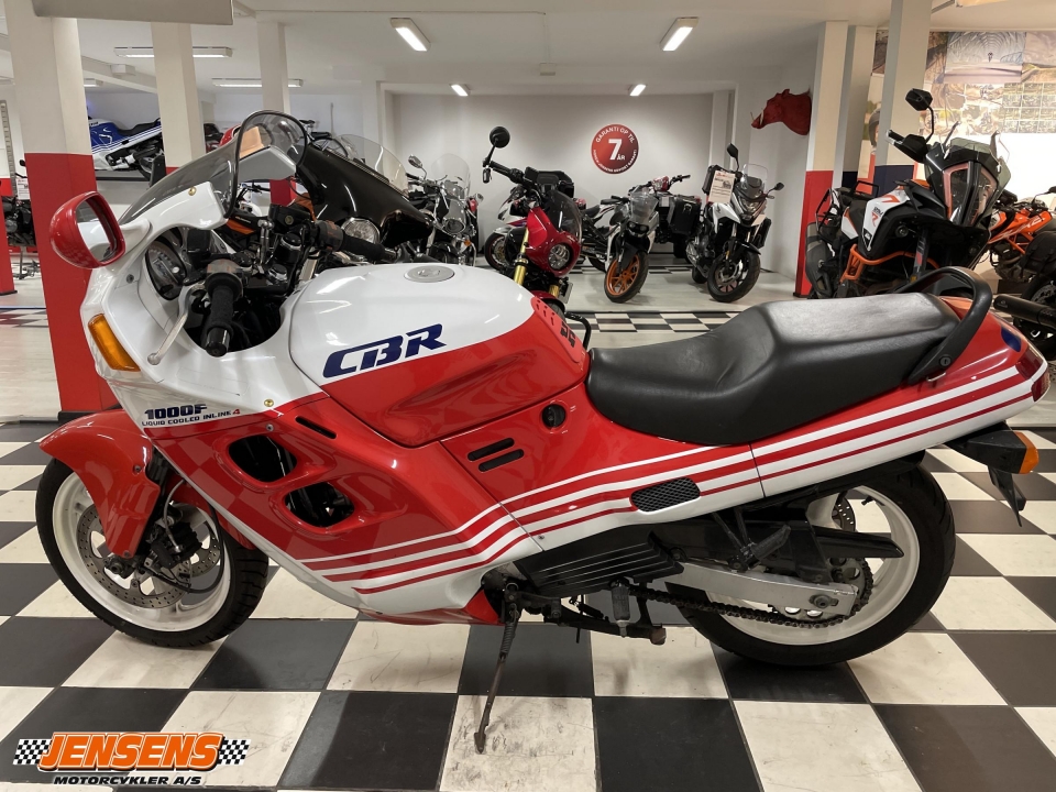 Honda CBR 1000 F