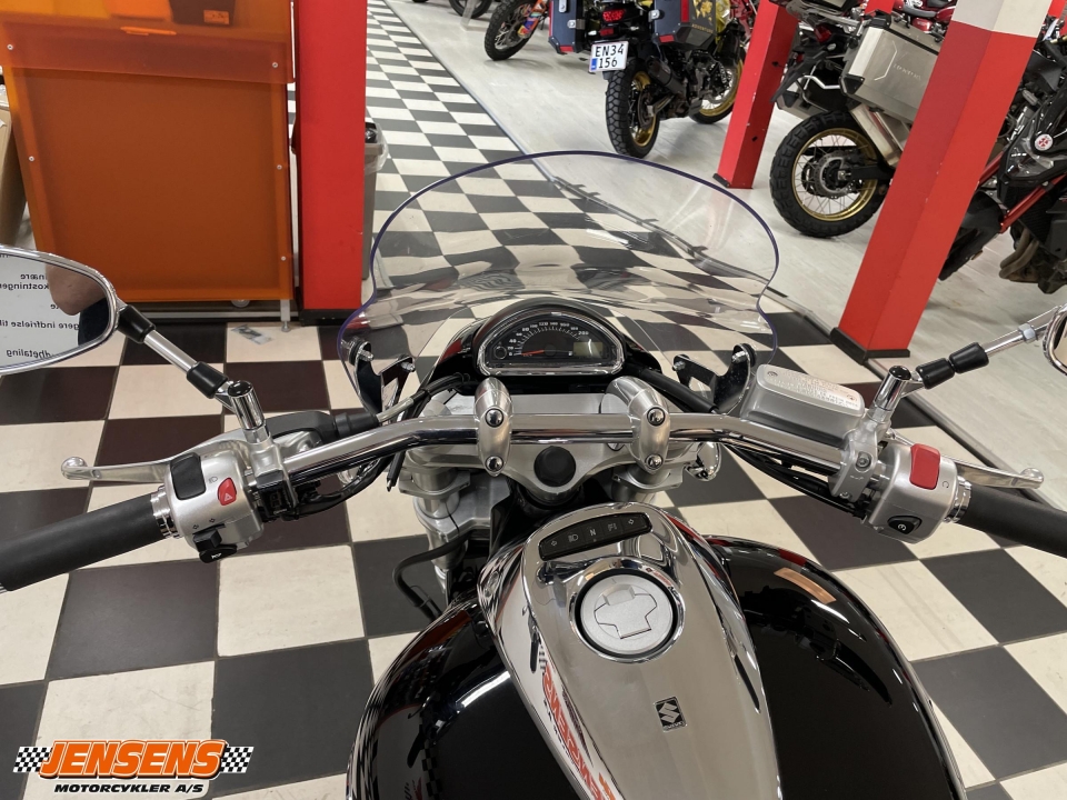 Suzuki VZ 1500 Intruder