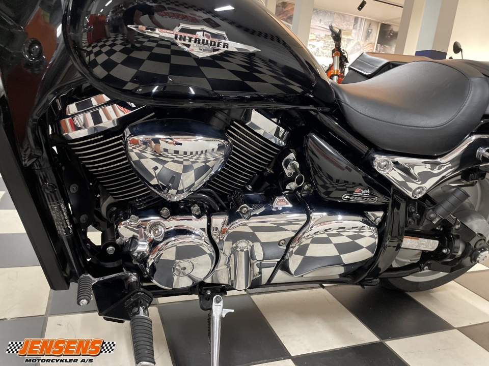 Suzuki VZ 1500 Intruder