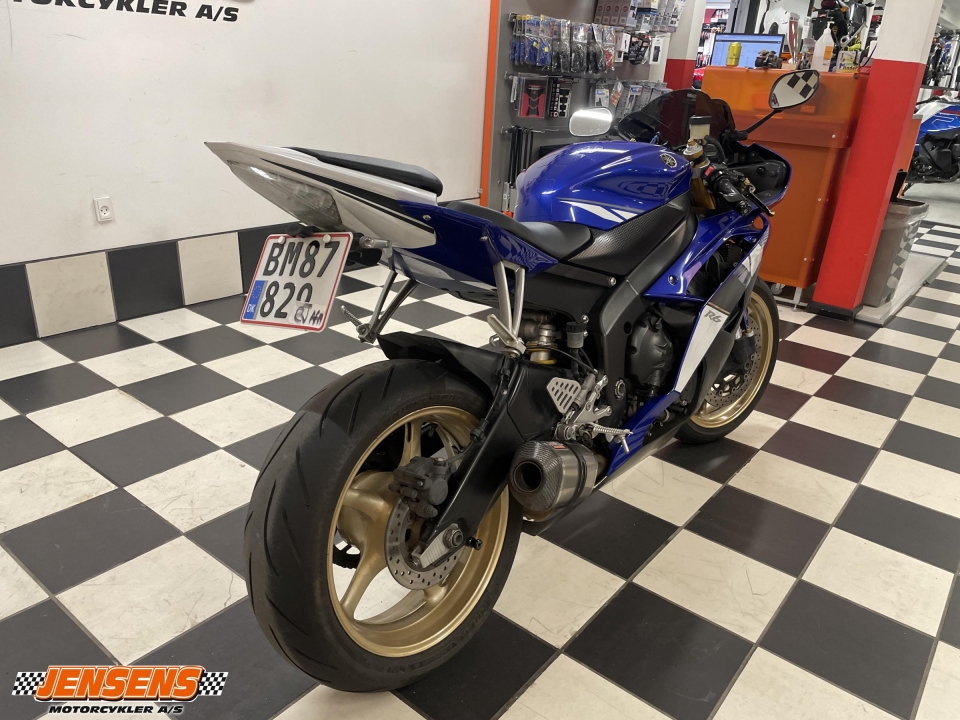 Yamaha YZF R6