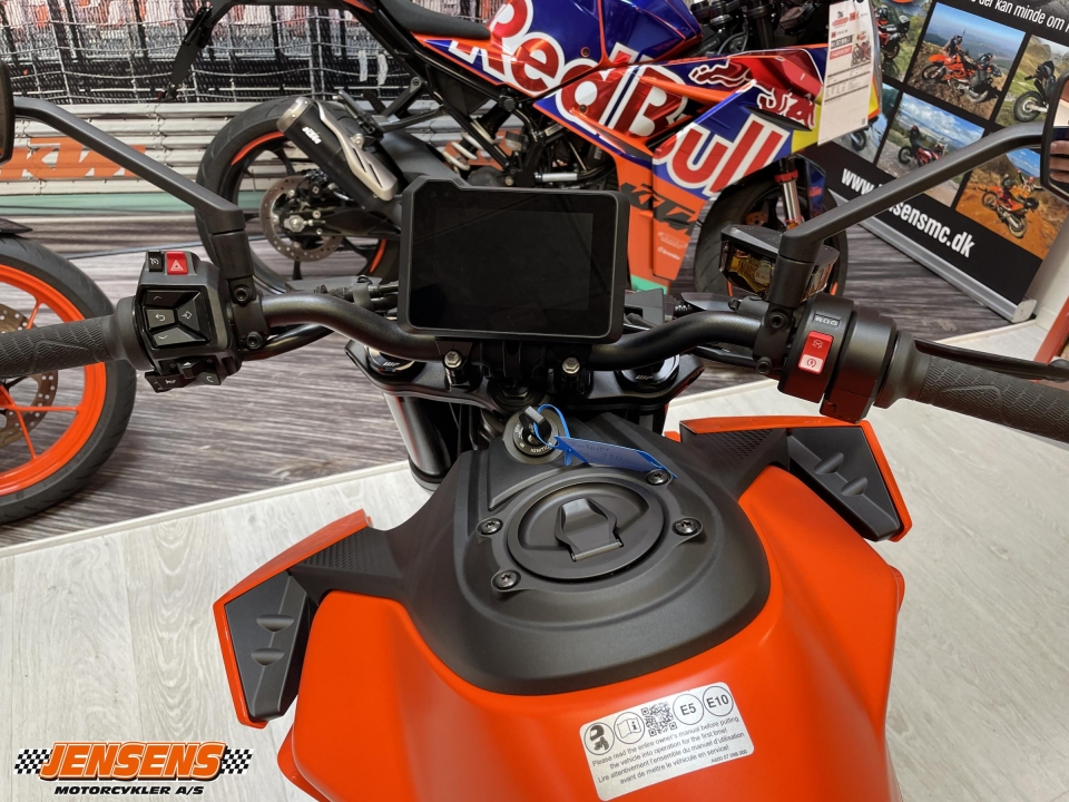 KTM 990 Duke