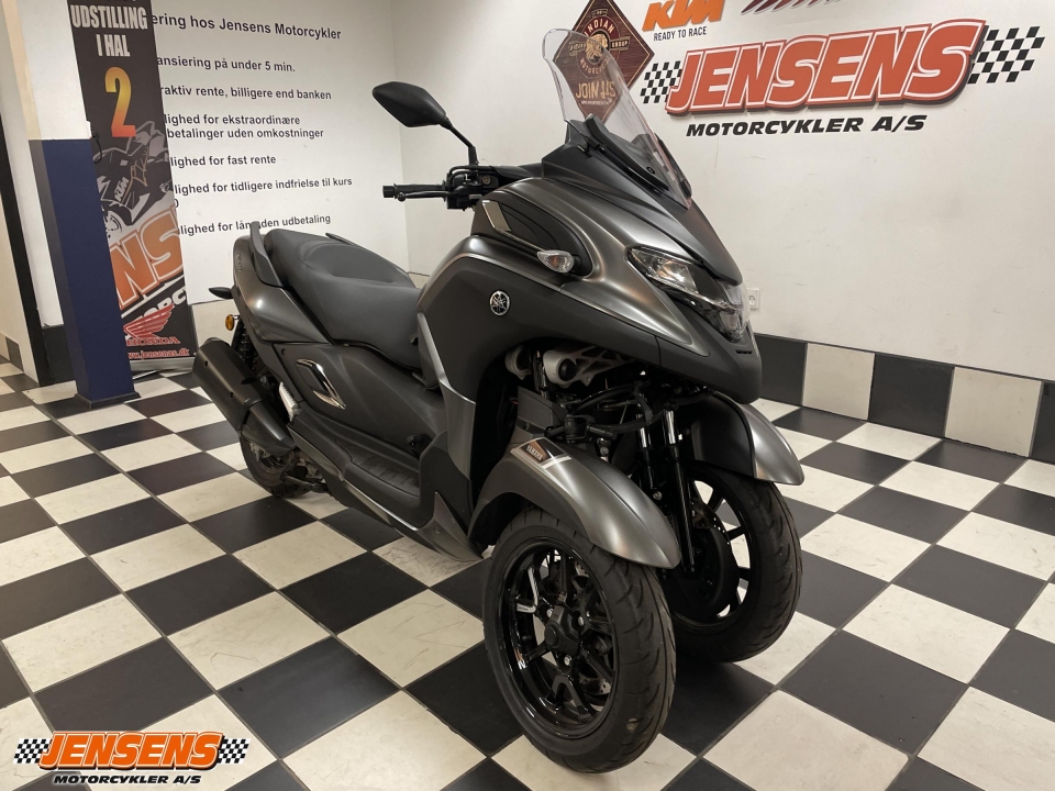 Yamaha Tricity 300