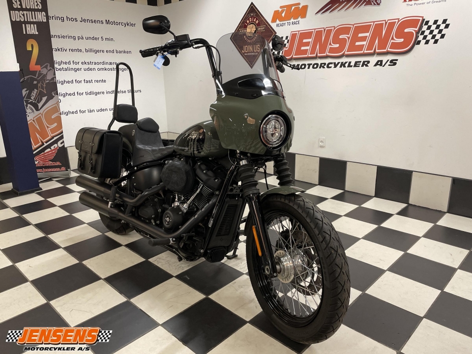 Harley-Davidson FXBBS Street Bob