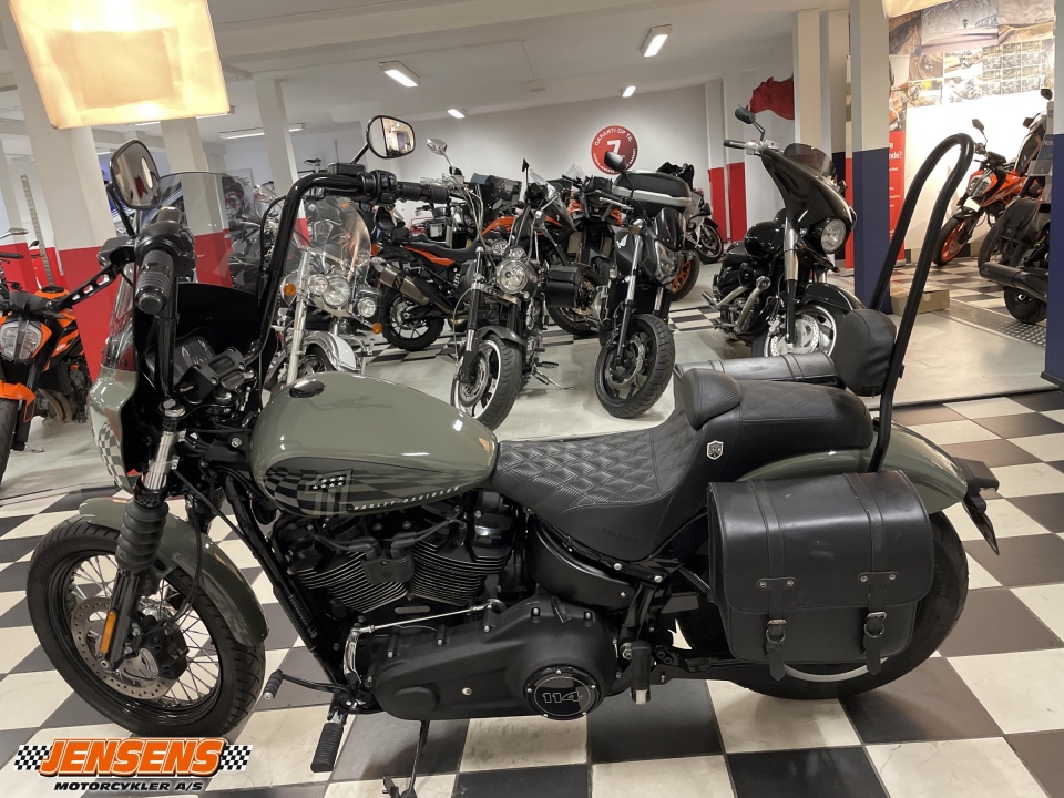 Harley-Davidson FXBBS Street Bob