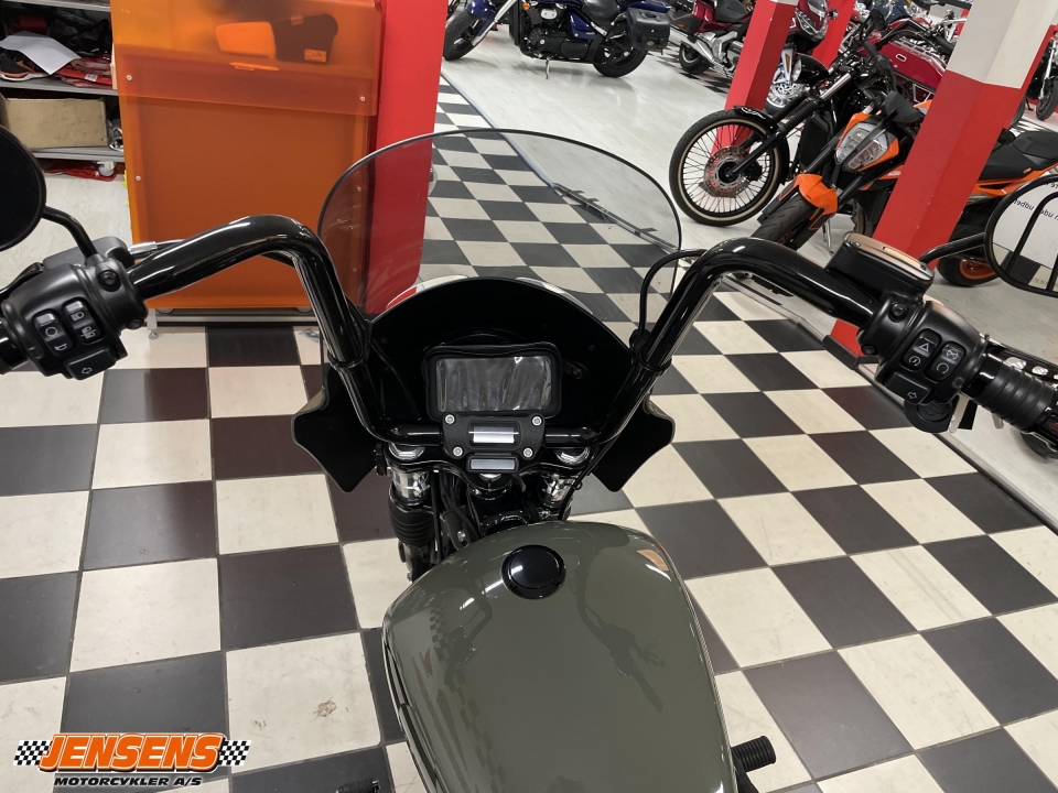 Harley-Davidson FXBBS Street Bob