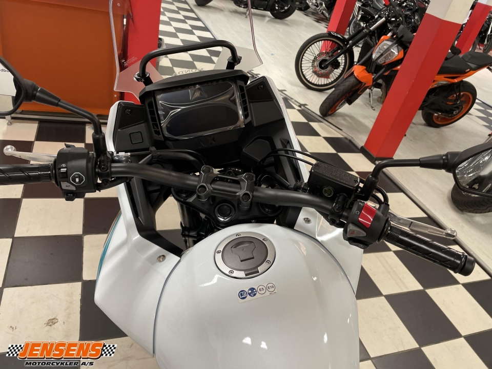Honda NX 500 E-Clutch