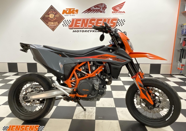 KTM 690 SMC R
