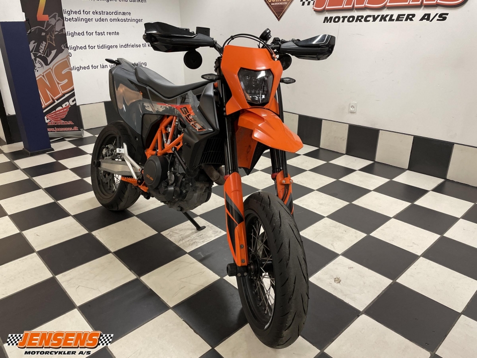 KTM 690 SMC R