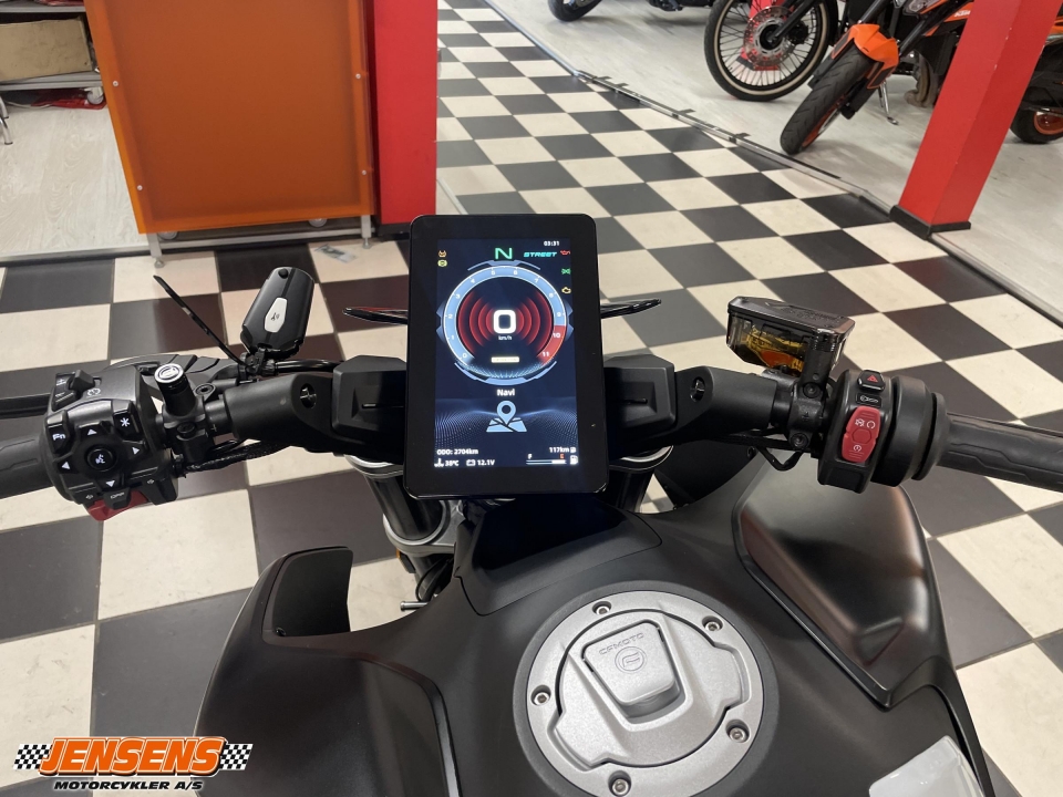 CFMOTO 800 NK MSC