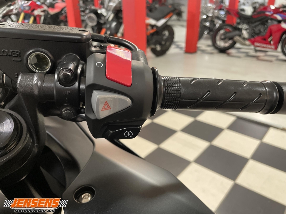 Honda CBR 500 R E-Clutch