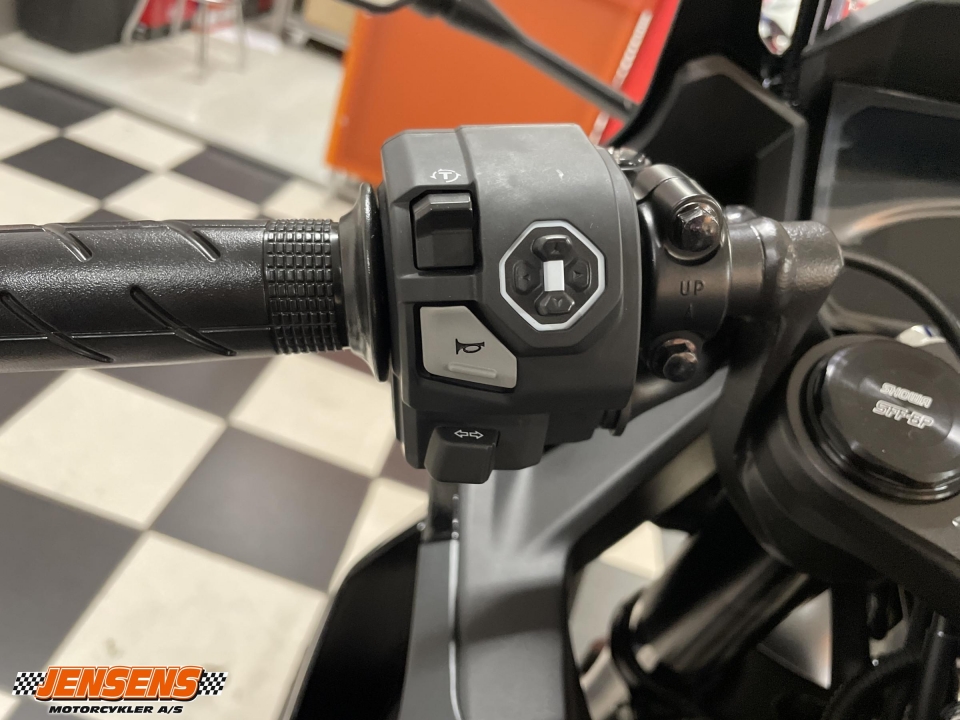 Honda CBR 500 R E-Clutch