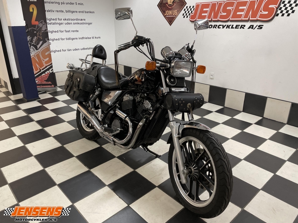 Honda VT 500 C