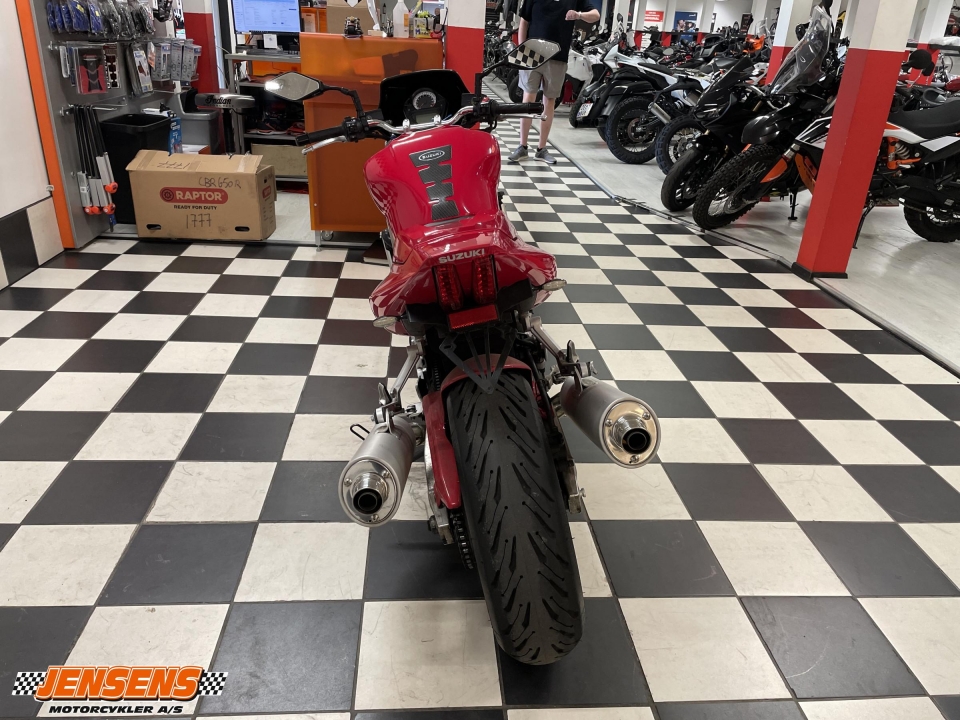 Suzuki SV 1000