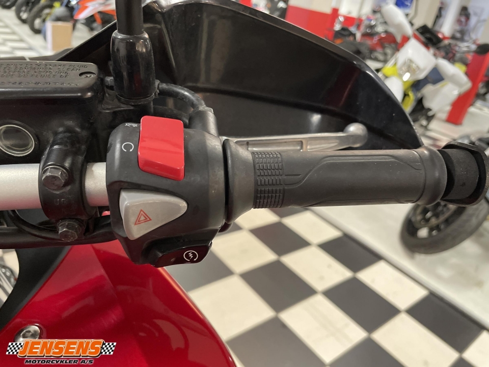 Honda VFR 800 X