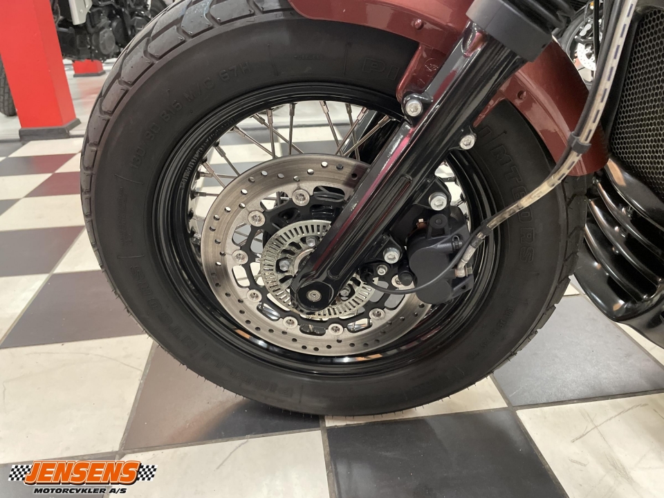 Indian Scout Bobber Twenty