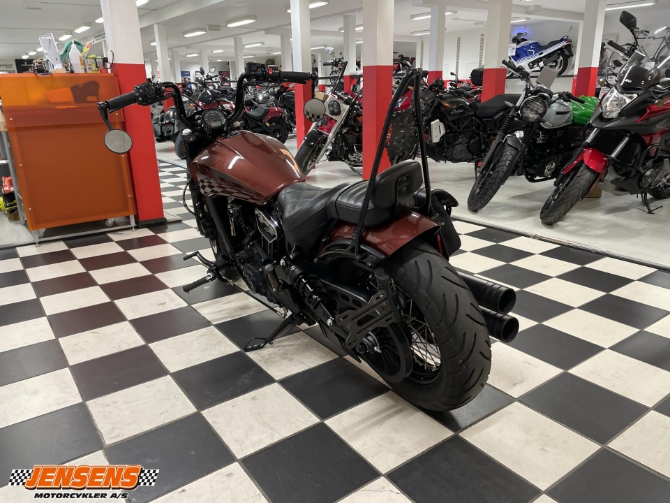 Indian Scout Bobber Twenty