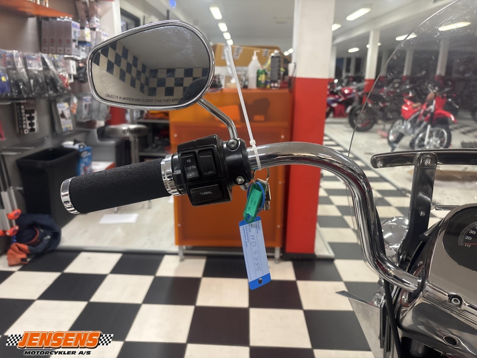 Harley-Davidson FLHS Electra Glide Sport