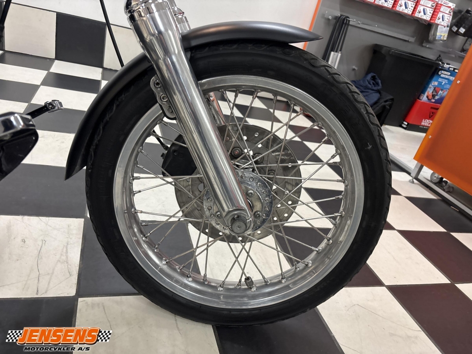 Harley-Davidson FXDB Street Bob