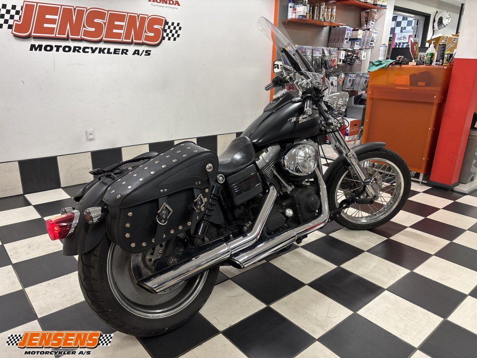 Harley-Davidson FXDB Street Bob