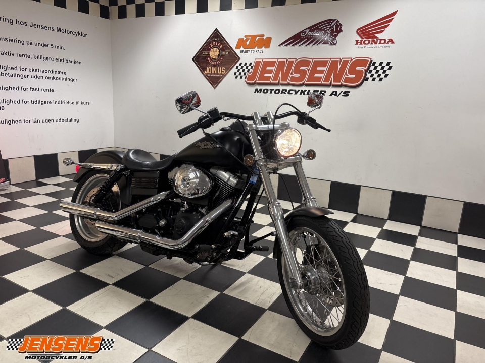 Harley-Davidson FXDB Street Bob