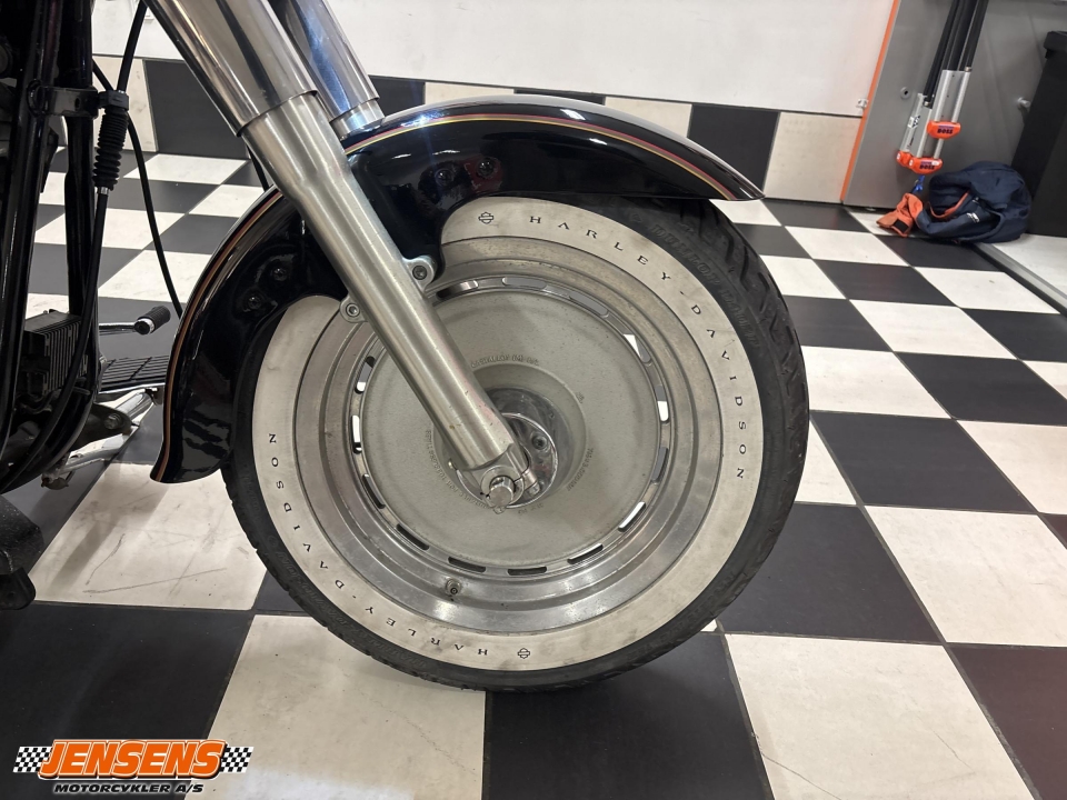 Harley-Davidson FLSTF Fat Boy