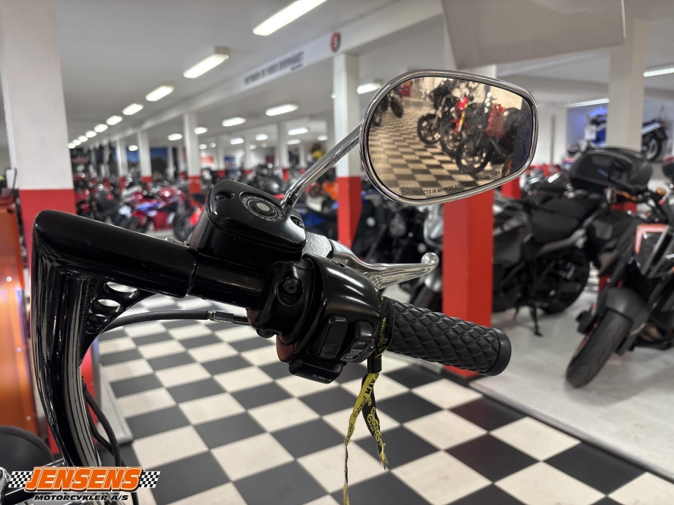 Harley-Davidson FLSTF Fat Boy